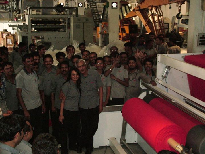 India's first PP NON WOVEN FABRIC MAKING MACHINE TEAM :)