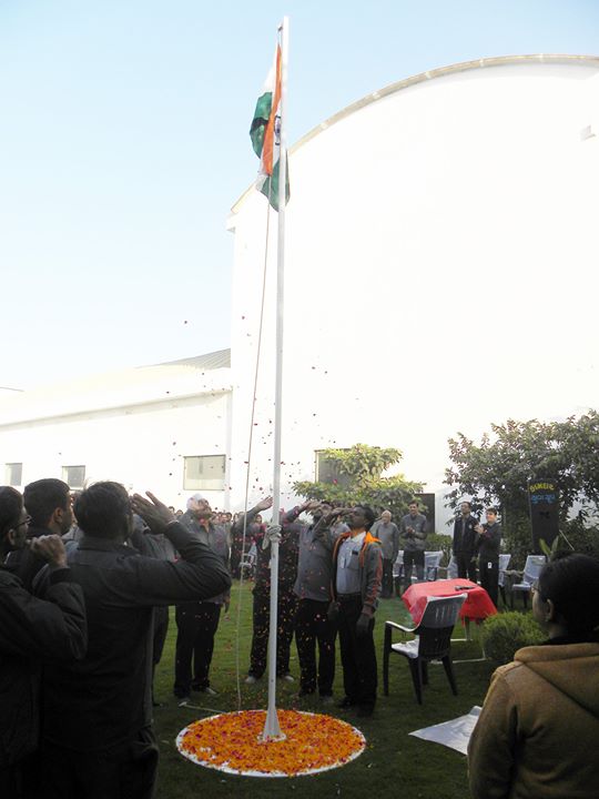 Glimpses from the #RepublicDay celebrations at Rajoo Engineers Limited,India!

#HappyRepublicDay #Salute #India #RajooEngineers #Rajkot #PlasticMachinery #Machines #PlasticIndustry